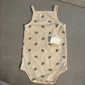 ARQ 3-6m bodysuit